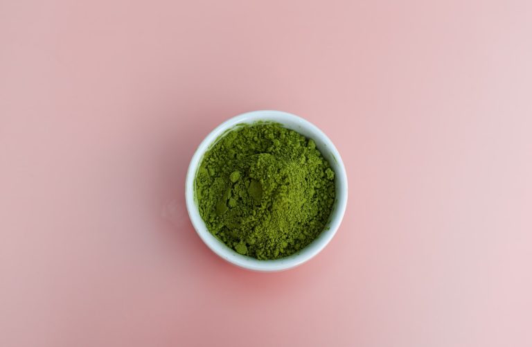 Poudre de neem verte